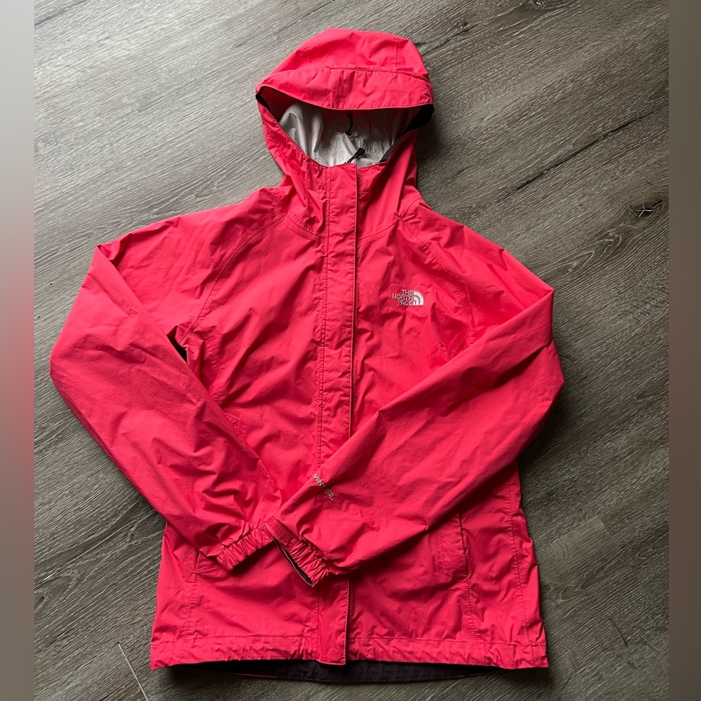 The North Face HyVent 2.5L Jacket, Women’s Size XS, Pink - Picture 2 of 6